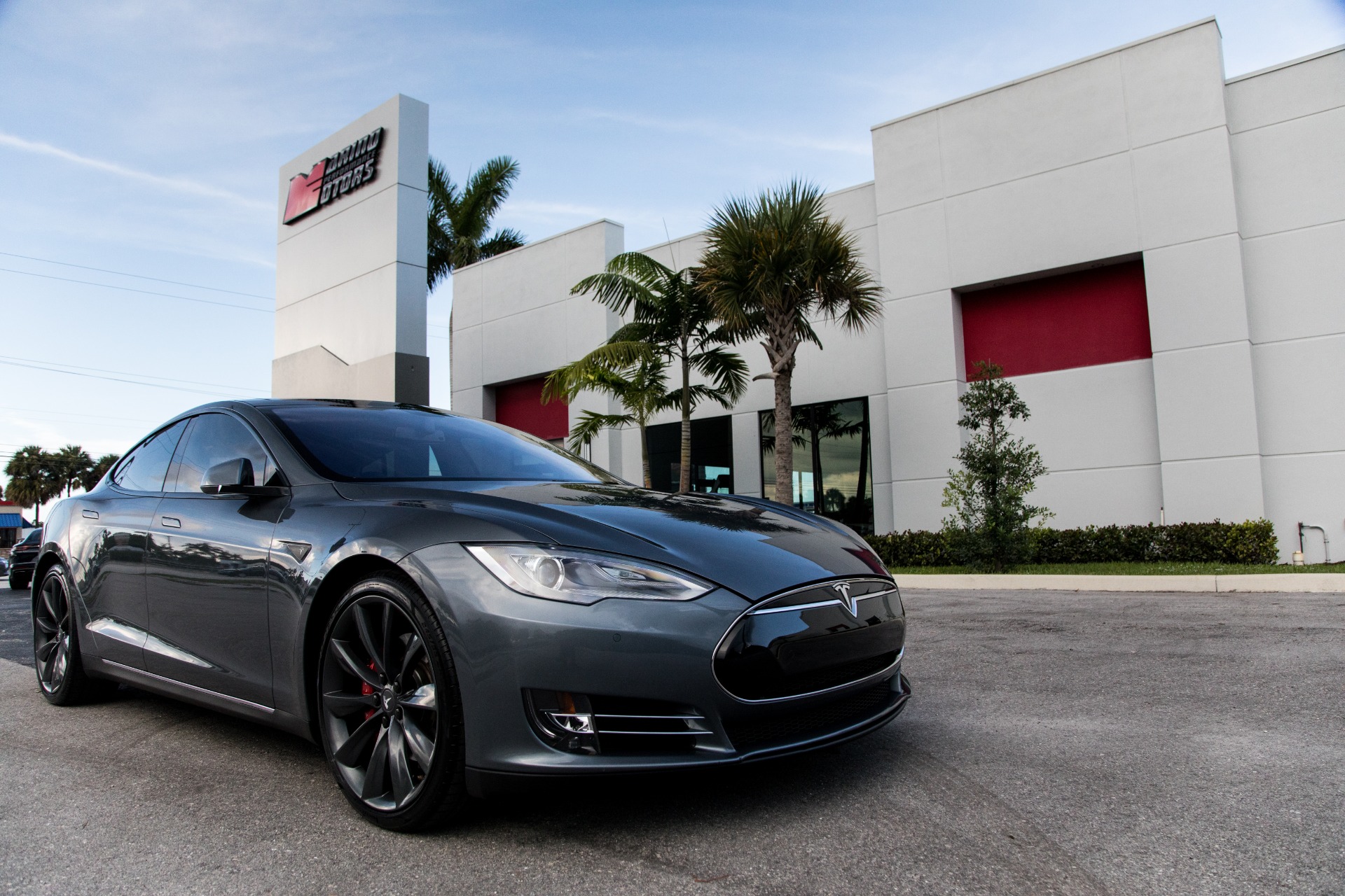 Tesla model s p85 deals price new